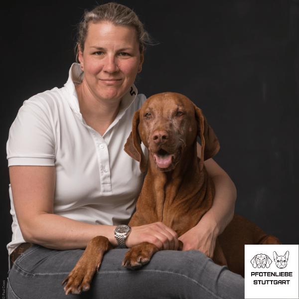 Isabel Scheu mi Janos Stuttgart Hundeschule