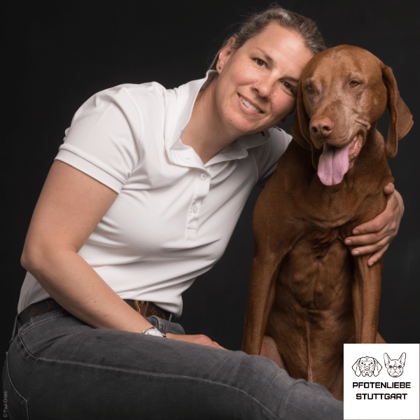 Isabel Scheu mit Janos Stuttgart Hundeschule