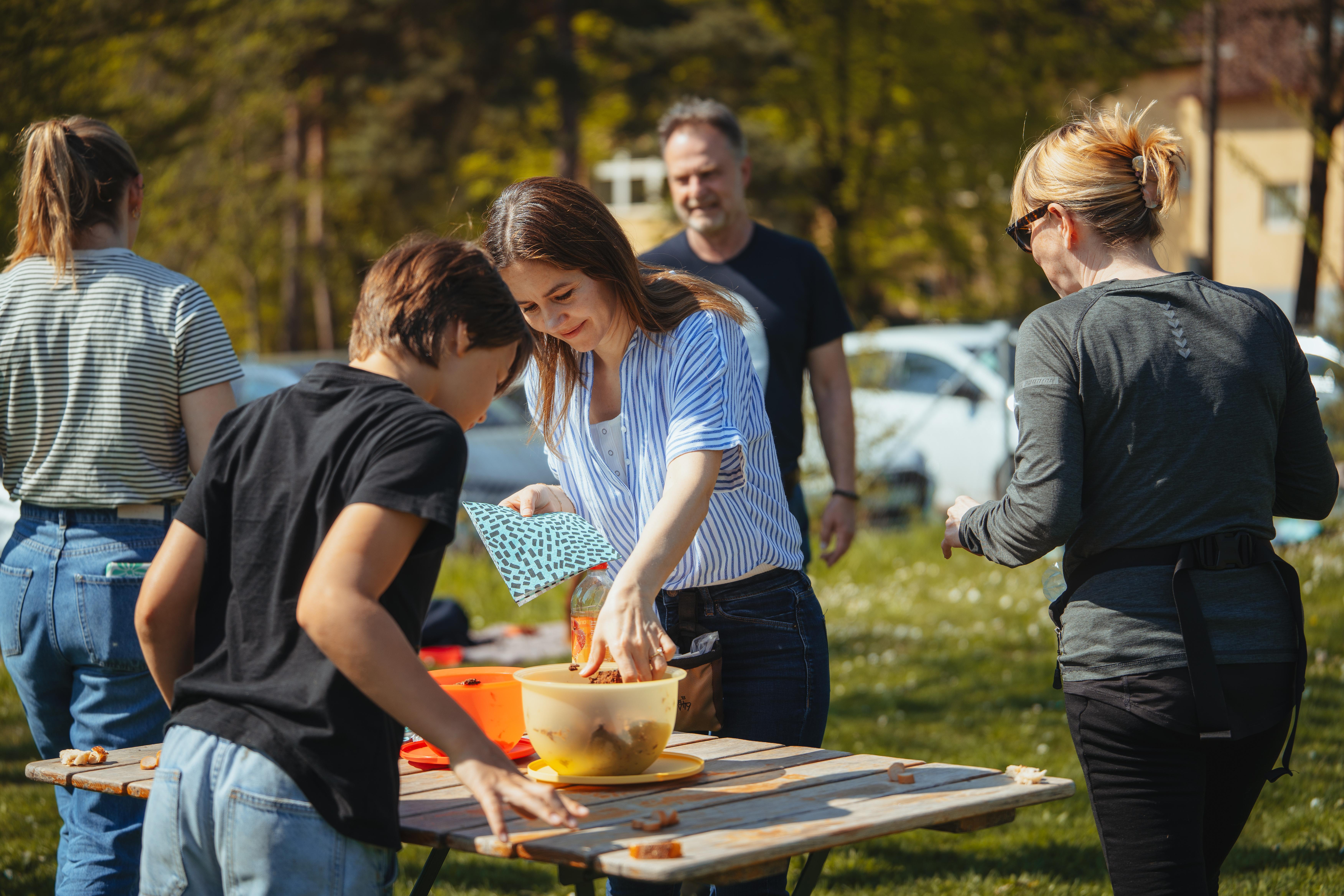 Hundetraining in Stuttgart mit zufriedenen Kunden von Pfotenliebe